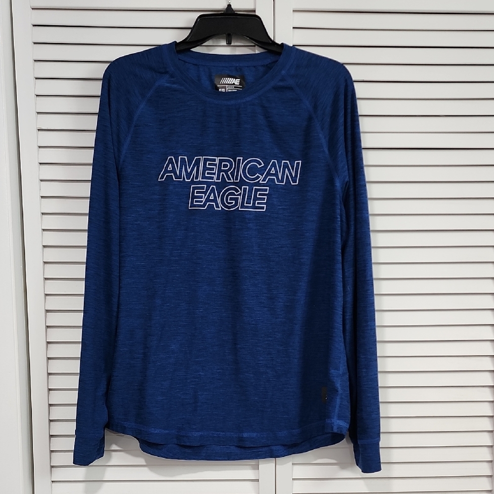 American Eagle Flex Men's Reflective Logo Crewneck Long-sleeve. Blue. Medium